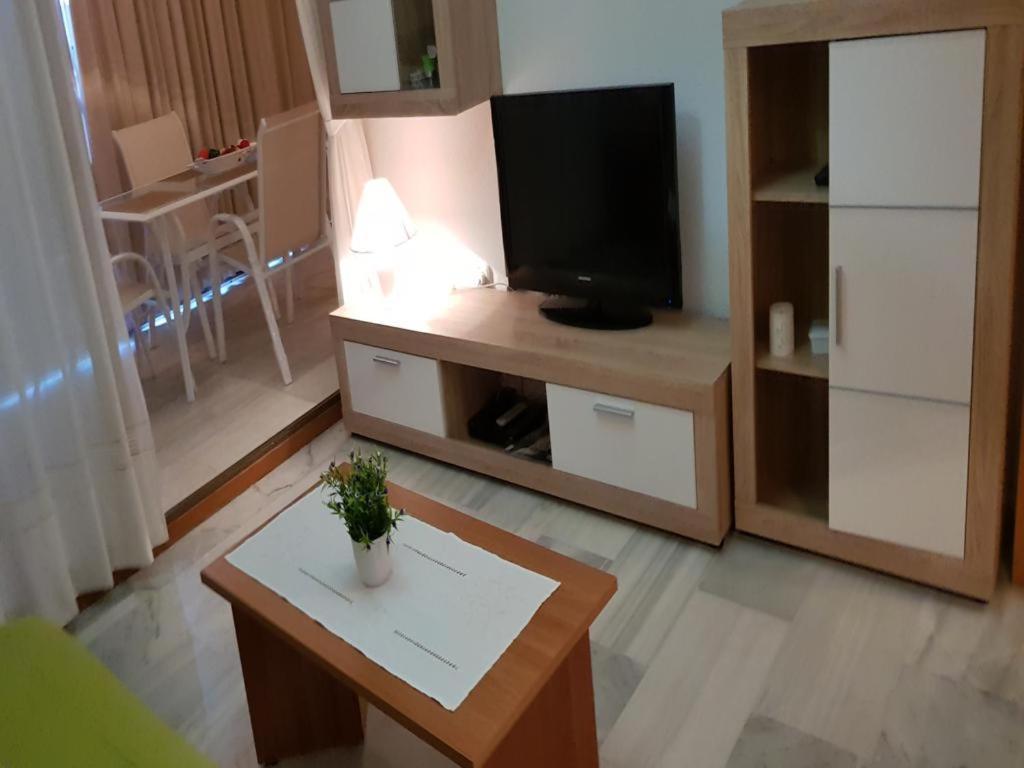 Disponible -11 Al 21 Abril-Apt Cachirul- 4 Pers -Wifi -Aire Acond- Parking Opcionable Extra Benidorm Exterior foto